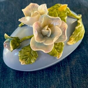 Vintage Porcelain Two Piece Egg Trinket Box